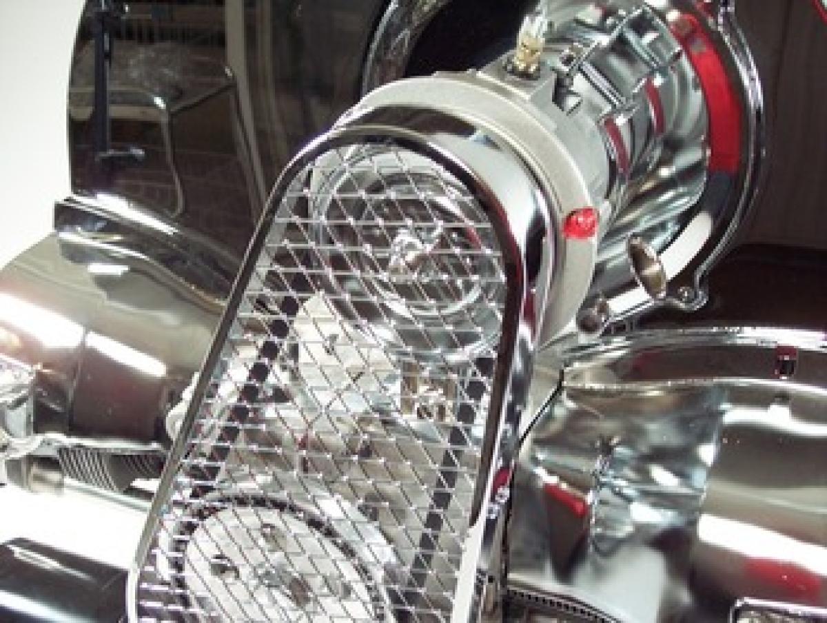 Cobertor Protetor Correia Malhado Com Kit Montagem, Empi 00-9136-0 | Fusca 1967-96, Kombi 1967-05 SKU: 00-9136-0