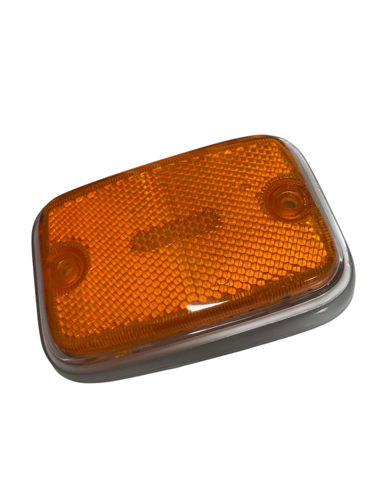 Lente Refletor Frontal Lateral Kombi Alemã, Amarelo E Cinza Prata / Rpm 211945119a | Kombi 1976-14 SKU: 211945119A